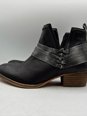 Diba True Sly Fox Women’s Ankle Boots Size 6 M Black/Gray Leather Style 54628
